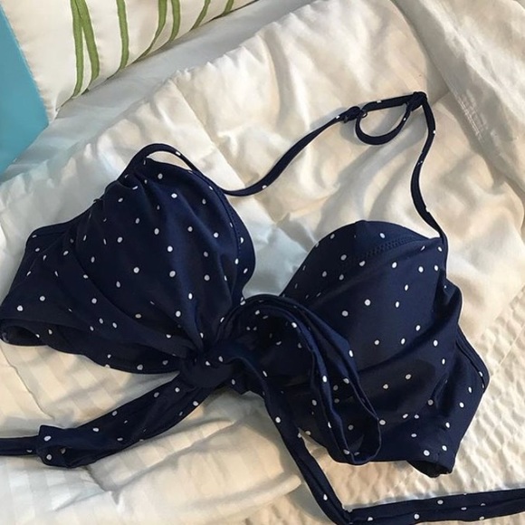 New With Tags Swimsuit Top Sz Med - Picture 1 of 1